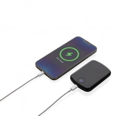Logotrade Firmengeschenke das Foto: MagBoost 5.000mAh magnetische Powerbank aus RCS rec. Plastik