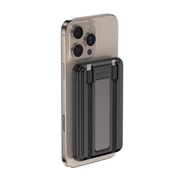 Logotrade werbemittel das Foto: Urban Vitamin Redwood 5-in-1 5.000mAh 20W PD magn. Powerbank