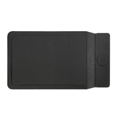 Logotrade Logogeschenke das Foto: Swiss Peak magnet. 15,6" Laptop-Sleeve mit 15W Ladefunktion