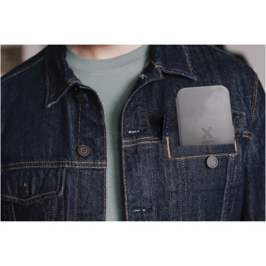 Logotrade corporate gift picture of: Xtorm XWF31 15W foldable 3-in-1 wireless travel charger