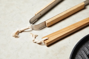 Logotrade promotional giveaway picture of: VINGA Paso grill tongs