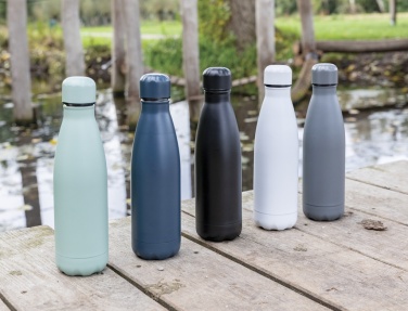 Logotrade promotional item image of: Solid colour vacuum stainless steel bottle 500 ml