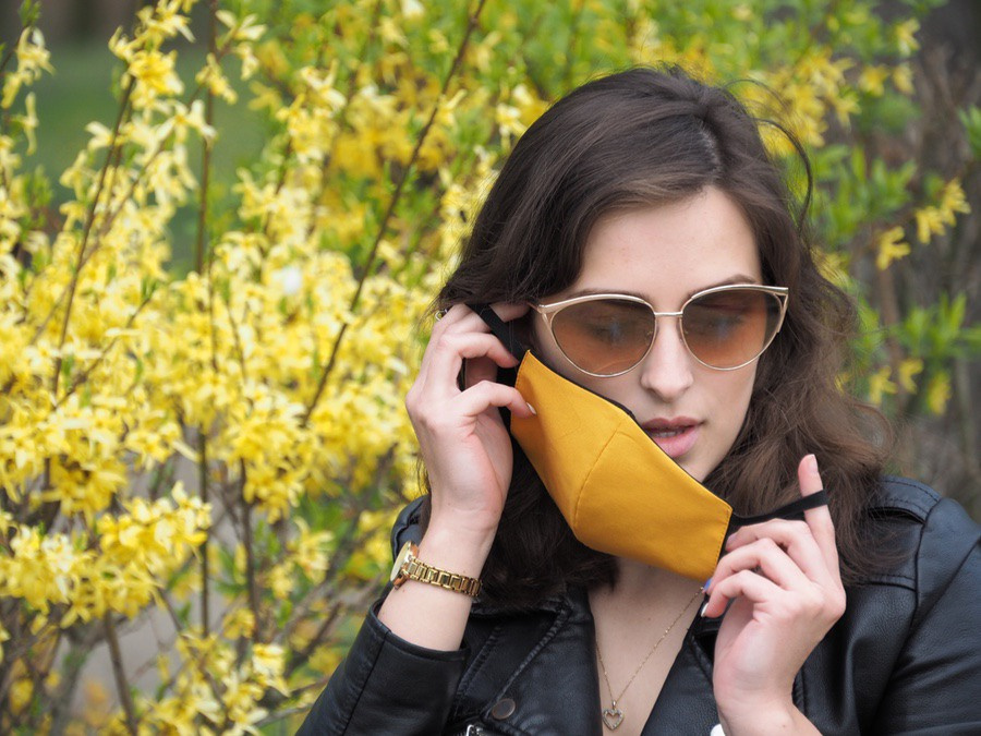 Logotrade corporate gift image of: VENUS PRO cotton face mask with a pocket an HEPA filter 1378165