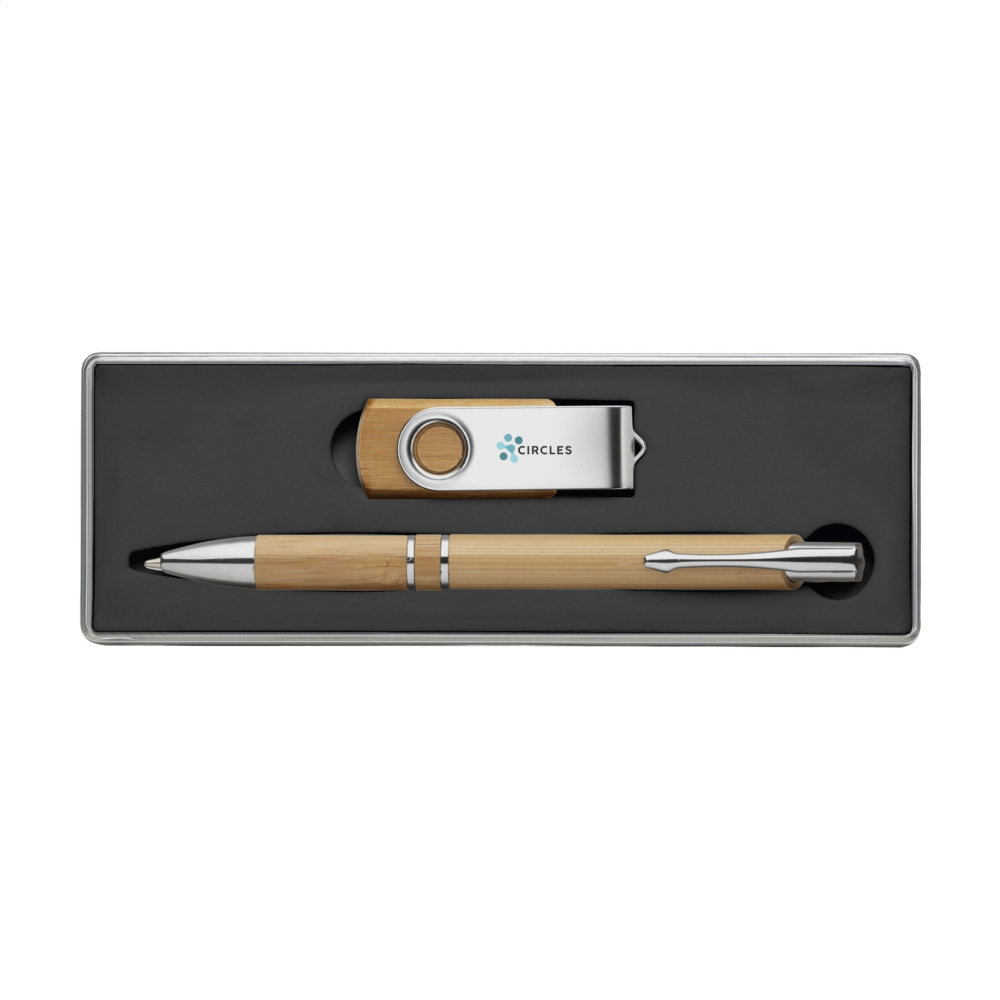 Logo trade corporate gifts picture of: Bamboo Connect Giftset 8 GB