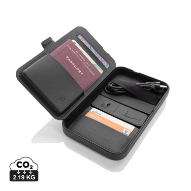 Logo trade corporate gifts picture of: Swiss Peak RCS recycled travel case with 3 in 1 charger