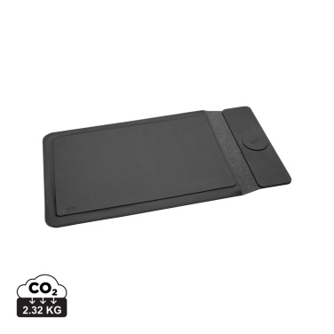 Logotrade corporate gifts photo of: Swiss Peak 15W magnetic charging laptop sleeve 14-15,6"