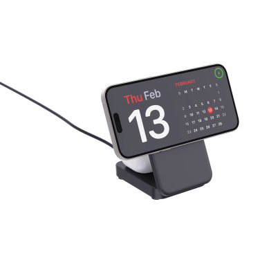 Logo trade corporate gift photo of: Urban Vitamin Arcadia RCS rplastic 15W 3in1 magnetic charger