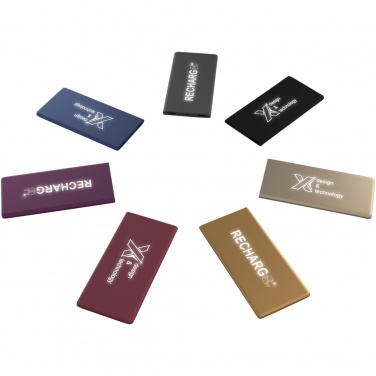 Logotrade firmakingituse foto: SCX.design P15 valgustusega 5000 mAh akupank