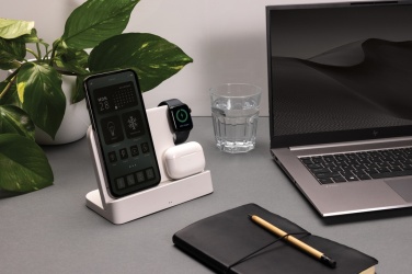 Logo trade reklaamkingitused foto: Joltz RCS taaskasutatud plastist topelt 15 W laadija koos iWatchi pesaga