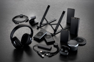 Logotrade ärikingi foto: Terra RCS taaskasutatud alumiiniumist jaotur 3 USB-pordiga