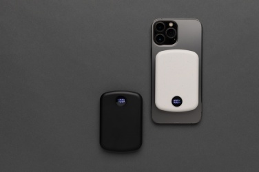 Logotrade meened pilt: MagBoost RCS taaskasutatud plastist 5000 mah magnetjõupank