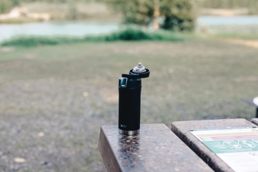 Logotrade firmakingituse foto: Swiss Peak Elite vasest termoskruus