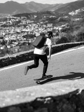 Logo trade firmakingid foto: Bobby Hero Väike vargusevastane seljakott