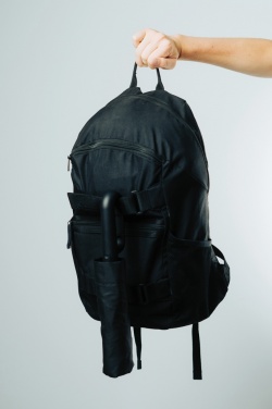 Logo trade ärikingitused foto: Yara 21" AWARE™ RPET ühevärviline vihmavari karabiiniga