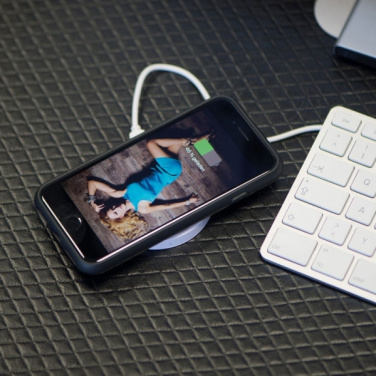 Logo trade reklaamkingituse pilt: Laadija KARTHAGO