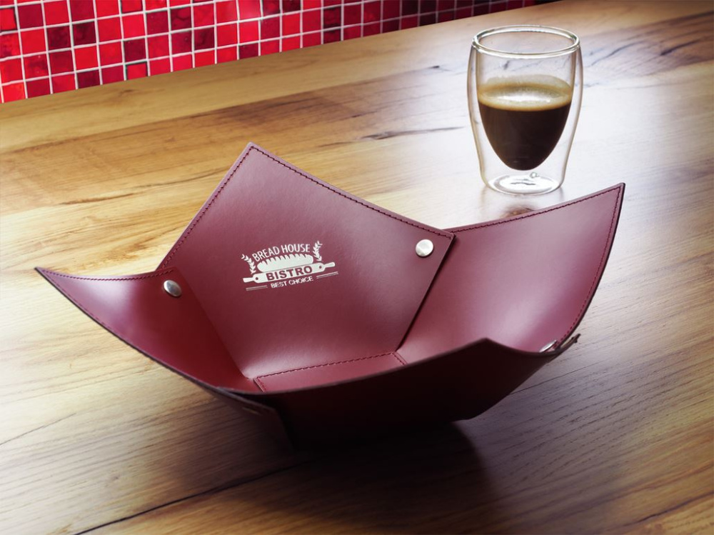 Logo trade reklaamkingitused foto: Korv 1034094