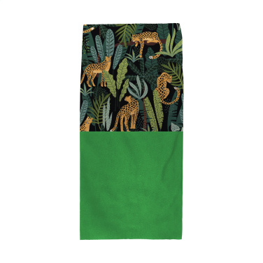 Logotrade ärikingituse foto: Fliisist voodriga multifunktsionaalne torusall