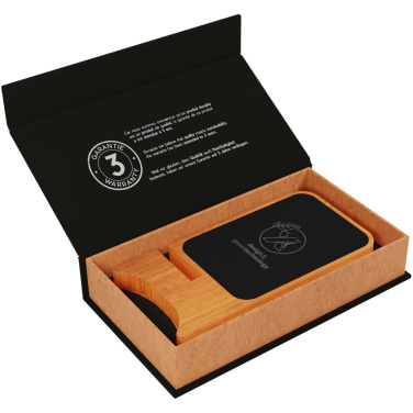 Logotrade meene foto: SCX.design W16 10W valgustusega juhtmevaba puidust alus