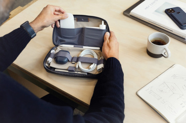 Logo trade reklaamtoote pilt: Bellroy komplekt tehnika tarvikute hoiustamiseks