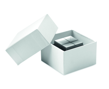 Logotrade firmakingituse foto: Klaaskuubik trofee