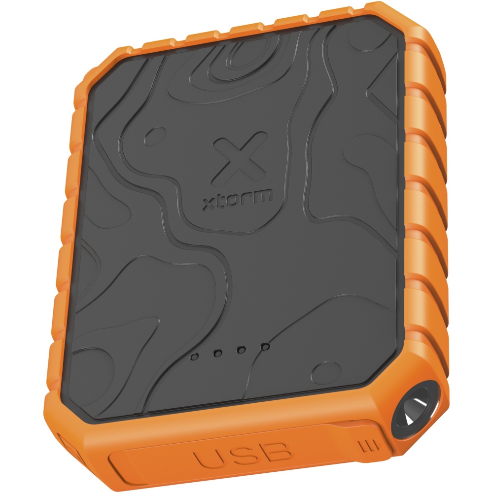 Logotrade mainostuote tuotekuva: Xtorm XR201 Xtreme 10 000 mAh 20 W QC3.0 vedenpitävä ja kestävä varavirtalähde taskulampulla