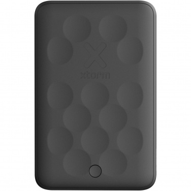 Logotrade liikelahja mainoslahja kuva: Xtorm FS5W051+C129 5 000 mAh:n magneettinen langaton varavirtalähde