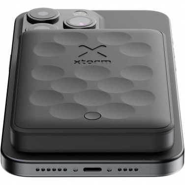 Logotrade liikelahja mainoslahja kuva: Xtorm FS5W051+C129 5 000 mAh:n magneettinen langaton varavirtalähde