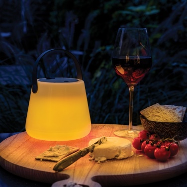 Logotrade mainoslahjat ja liikelahjat tuotekuva: SoalrGlow USB-ladattava ulkovalo RCS muovista