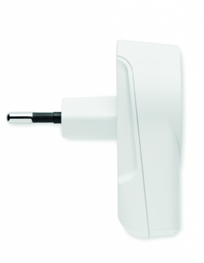 Logo trade mainostuotet tuotekuva: Matka-adapteri USB-laturi 12W