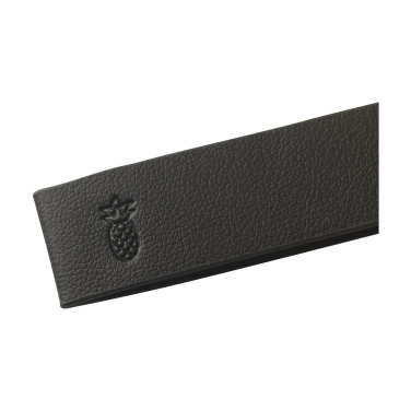 Logotrade mainostuote tuotekuva: Vegaaninen ananasnahkainen avaimenperä