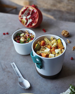 Logo trade mainoslahjat ja liikelahjat kuva: Musta+Blum Original lounaslaatikko