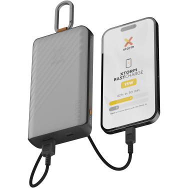 Logotrade liikelahja tuotekuva: Xtorm XG2S101 Go2 aurinkovaravirtalähde valolla, 10 000 mAh ja 15 W 