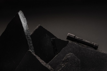 Logotrade biznesa dāvanas foto: Liela izmēra Gear X RCS otrreizēji pārstrādāta alumīnija USB uzlādējams kabatas lukturītis