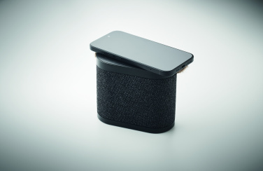 Logotrade dāvanas foto: 15 W bezvadu lādētāja skaļrunis