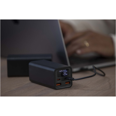 Logotrade dāvanas foto: Acamar 20.000 mAh 70W pārstrādāta alumīnija klēpjdatora pārnēsājamais akumulators