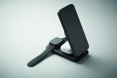 Лого трейд pекламные продукты фото: 3 in 1 wireless charger 15W