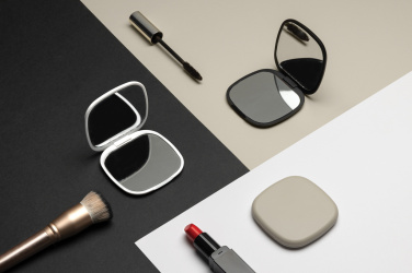 Лого трейд pекламные cувениры фото: Зеркало для макияжа Reflecta RCS из переработанного пластика